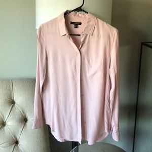 *SOLD* Banana Republic blush long sleeve blouse